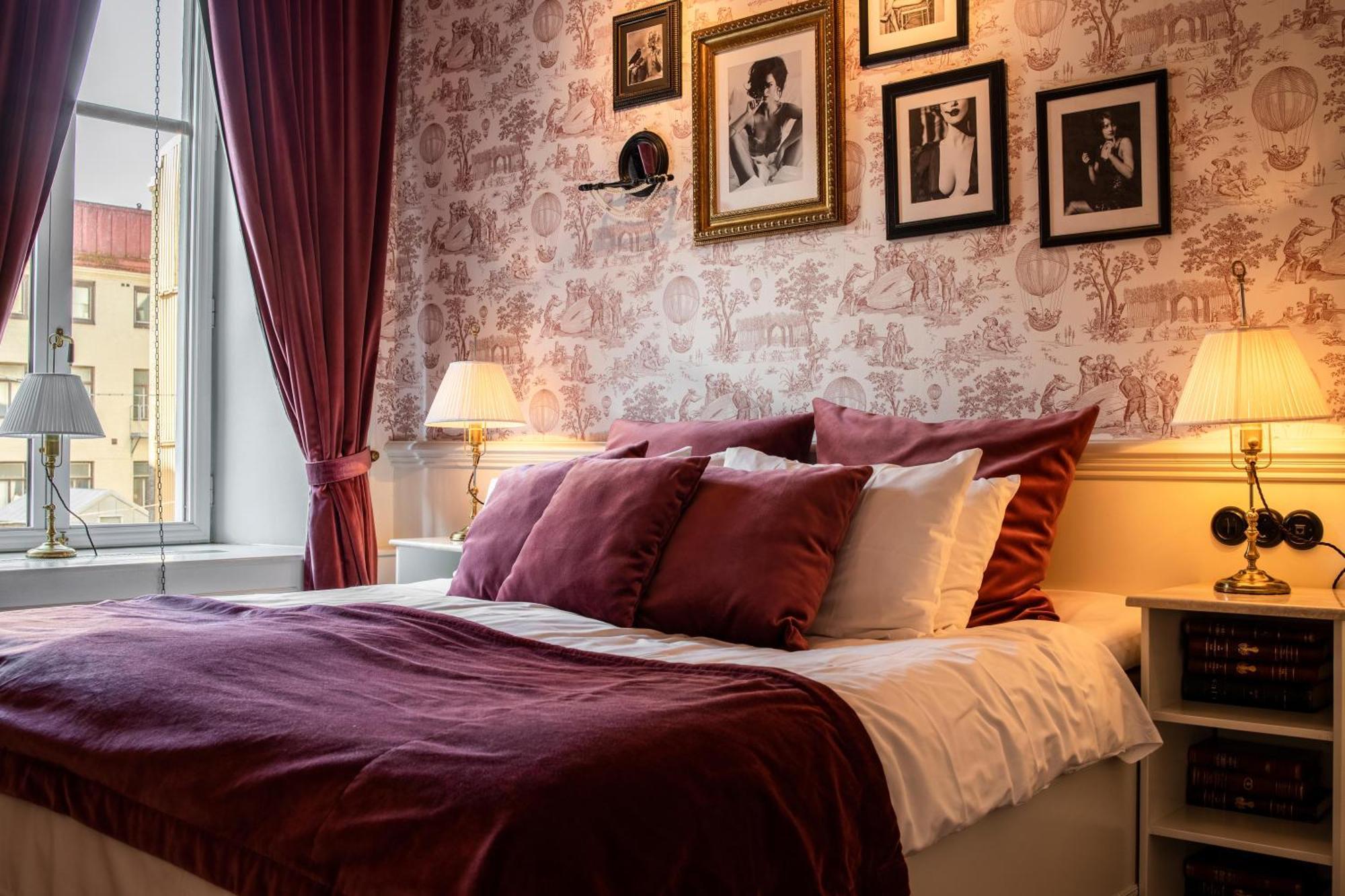 Hotel Pigalle Göteborg Kültér fotó A bedroom