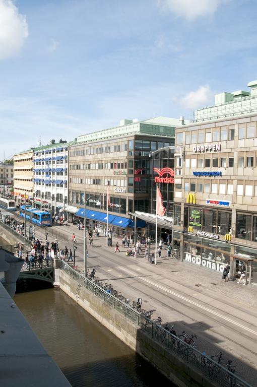 Hotel Pigalle Göteborg Kültér fotó The station building